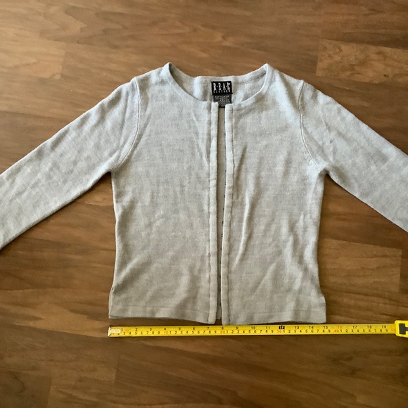 Real light grey crop cardigan - Picture 10 of 11